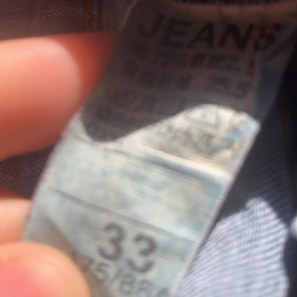 Jeans - Picture 2 of 2
